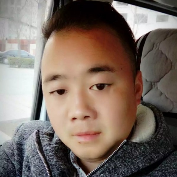 爱钓鱼的鼠鼠的照片