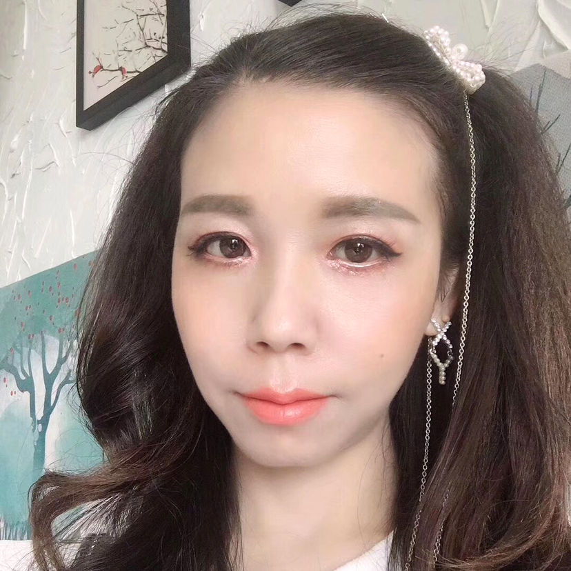 妹娃的照片