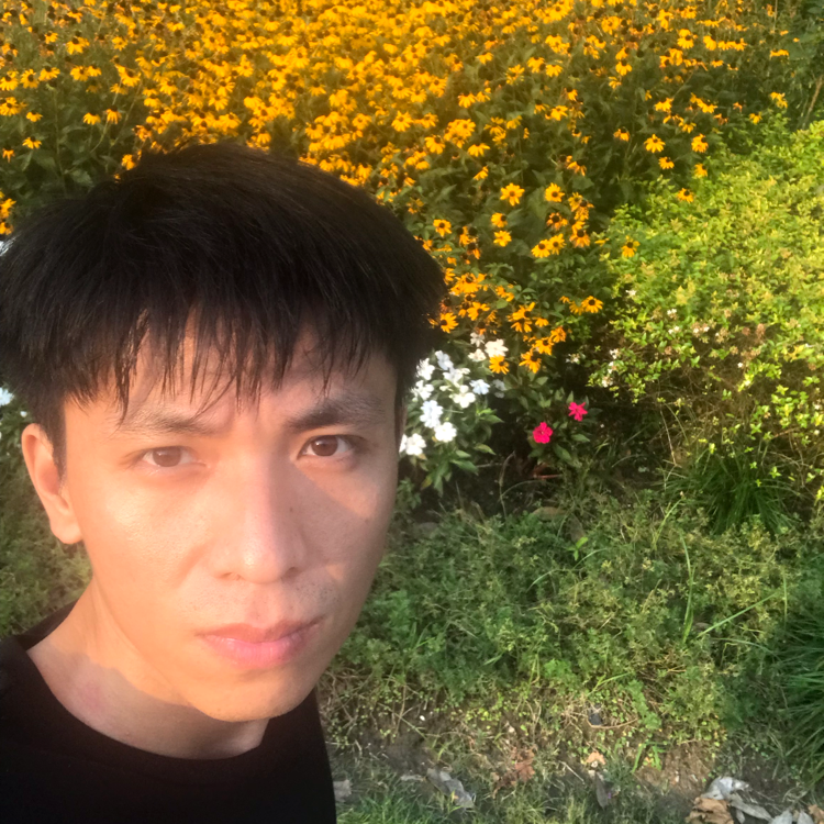 想见她的照片
