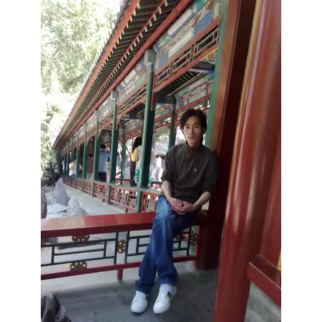 身影方痴情的照片