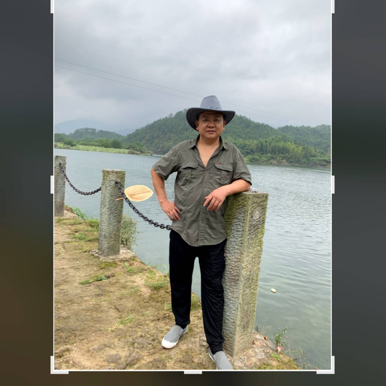 月亮向还单身的照片