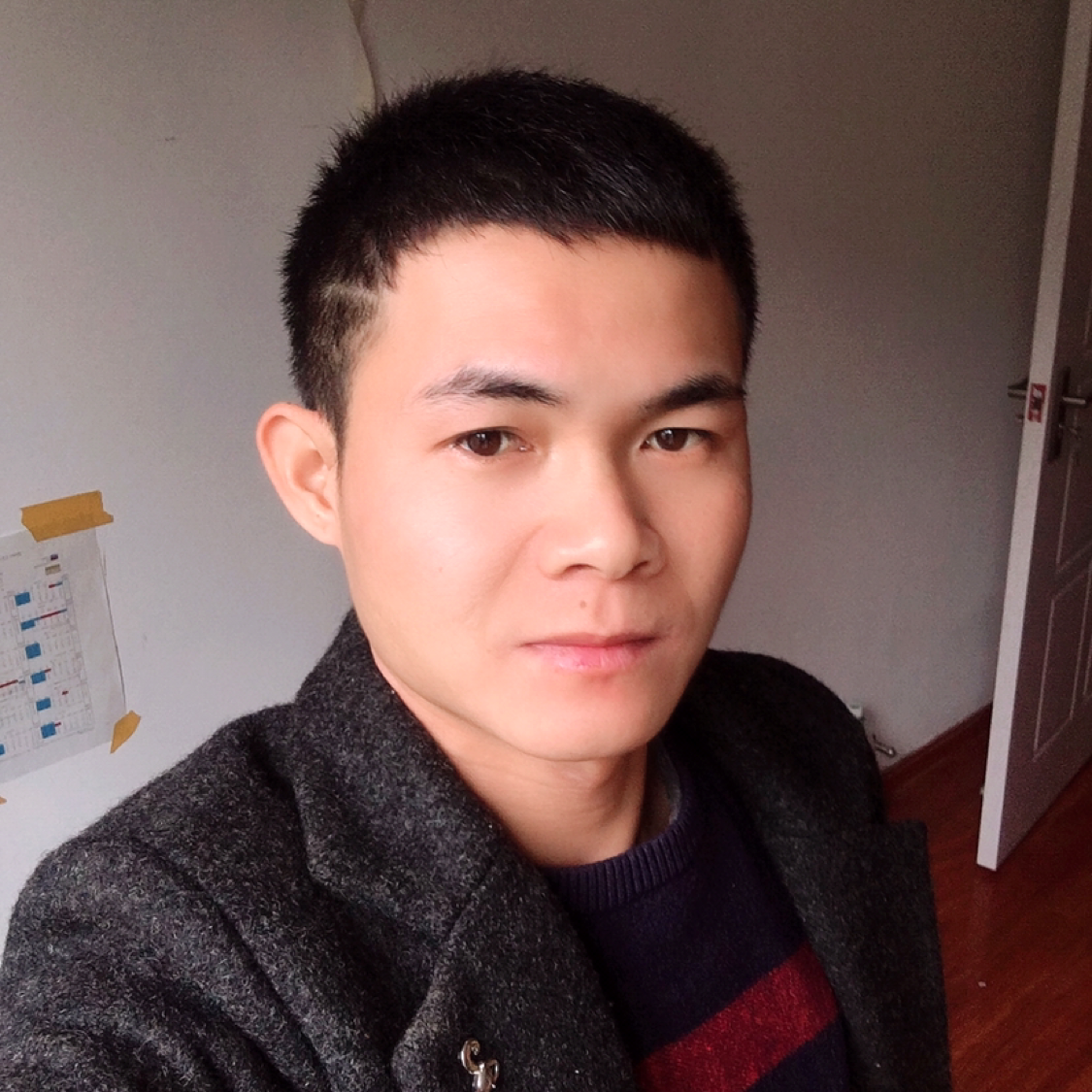 小鸭子结实的照片