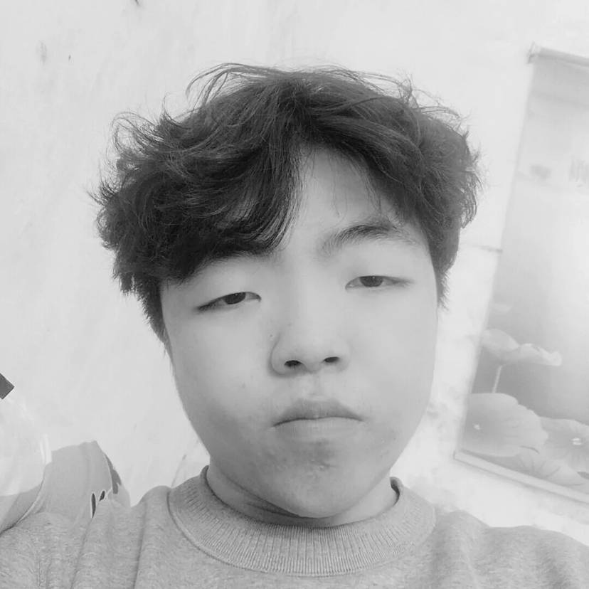 老实挽手柚子的照片