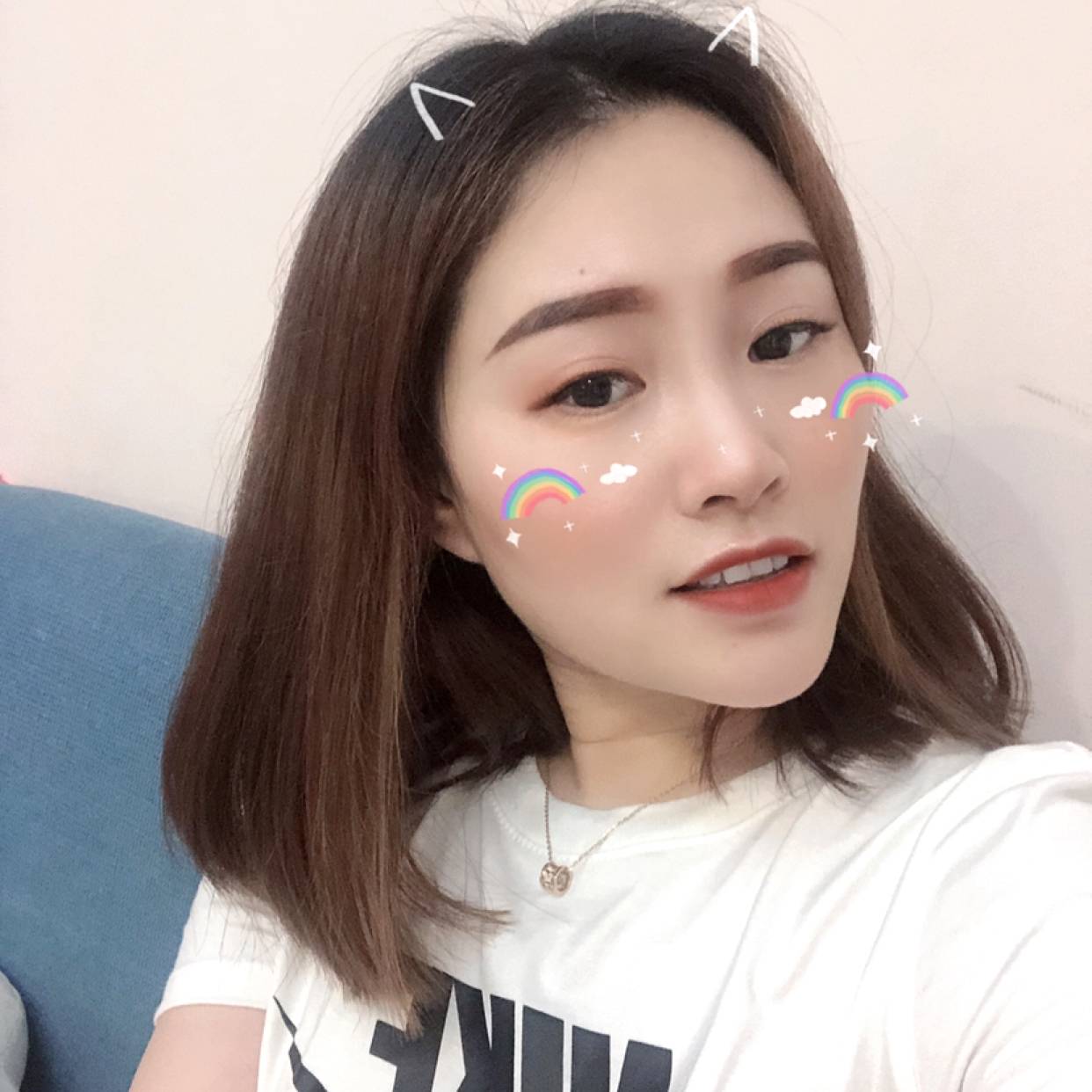 柠檬回首霸气的照片