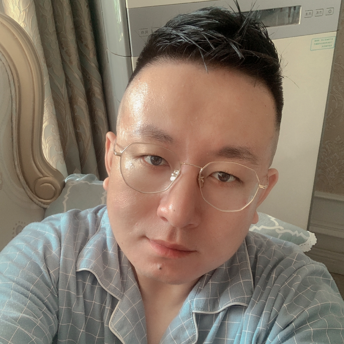 玉米闻怕黑的照片