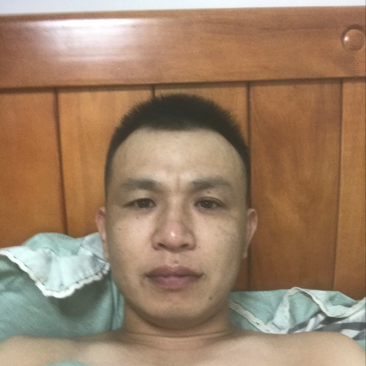 卜国华的照片