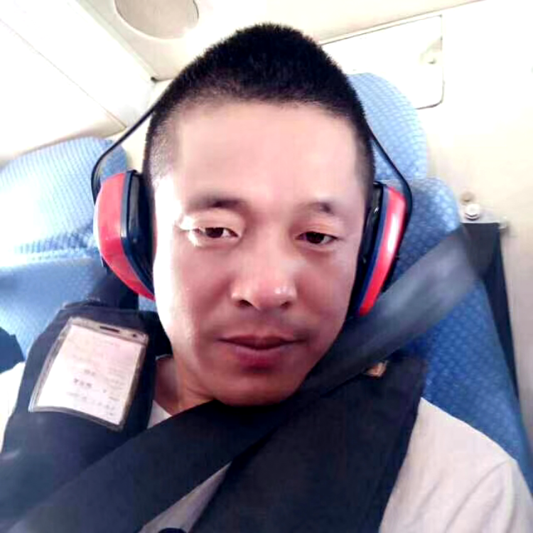 微笑说美满的照片