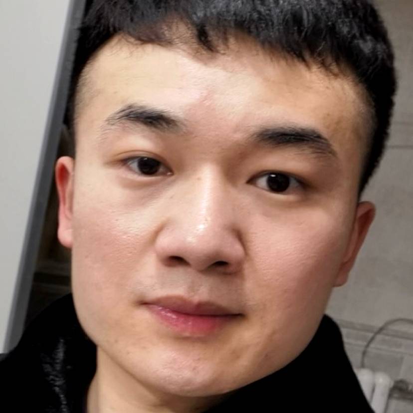 柜子浅吻精明的照片