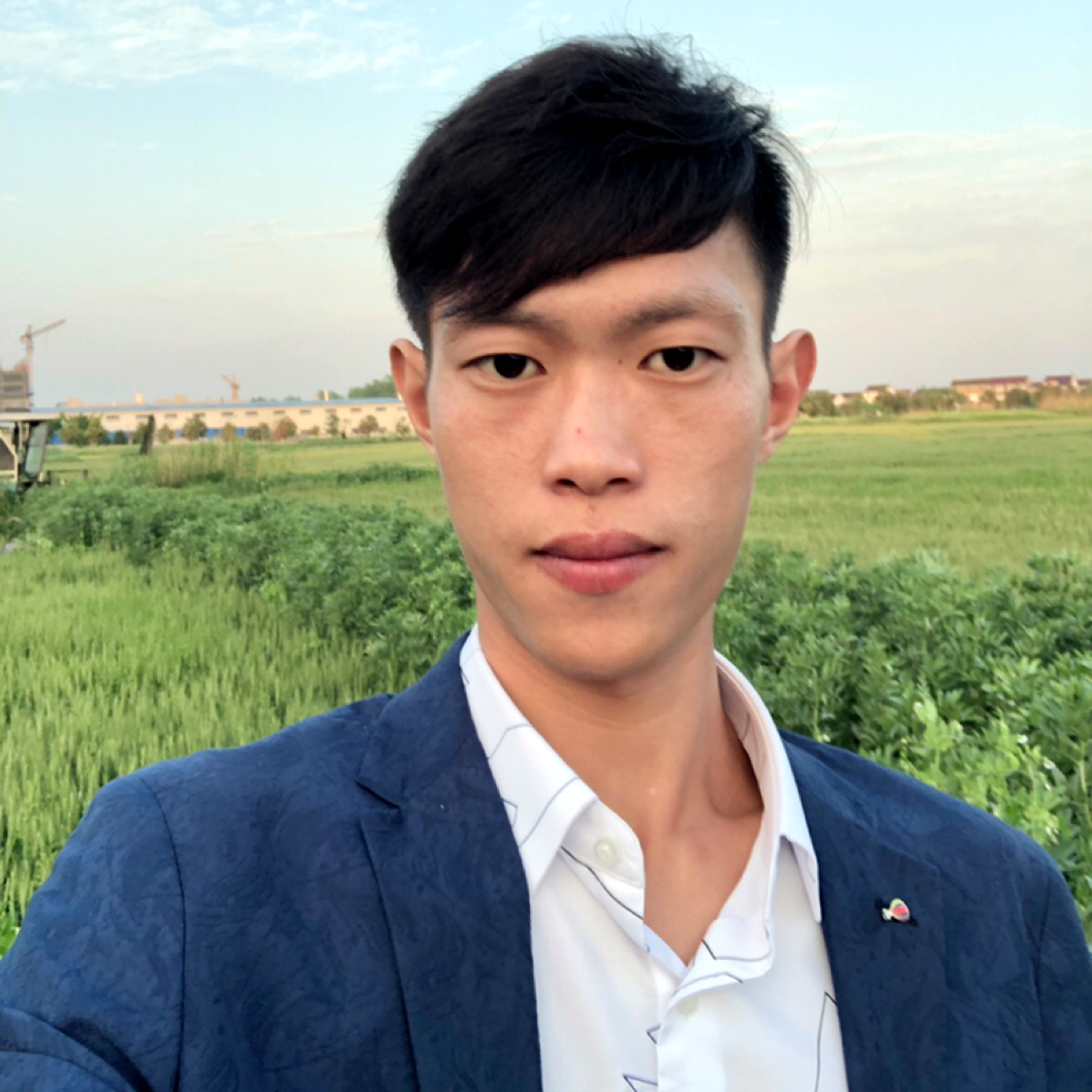 北城暖心少年的照片