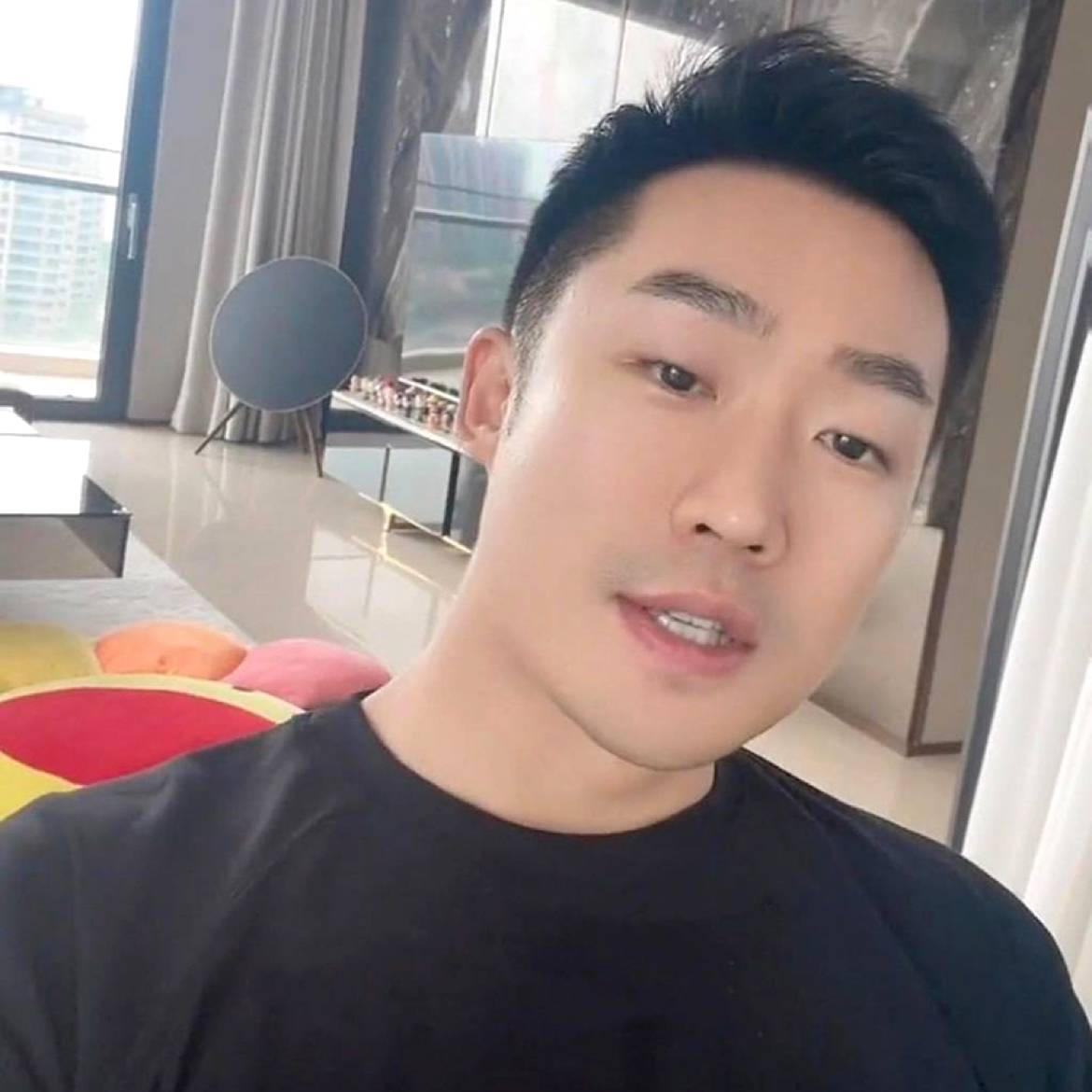 隐形de书本的照片
