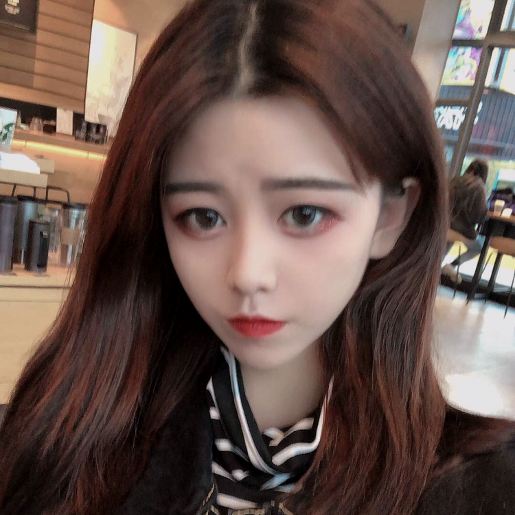 等待和哈密瓜的照片