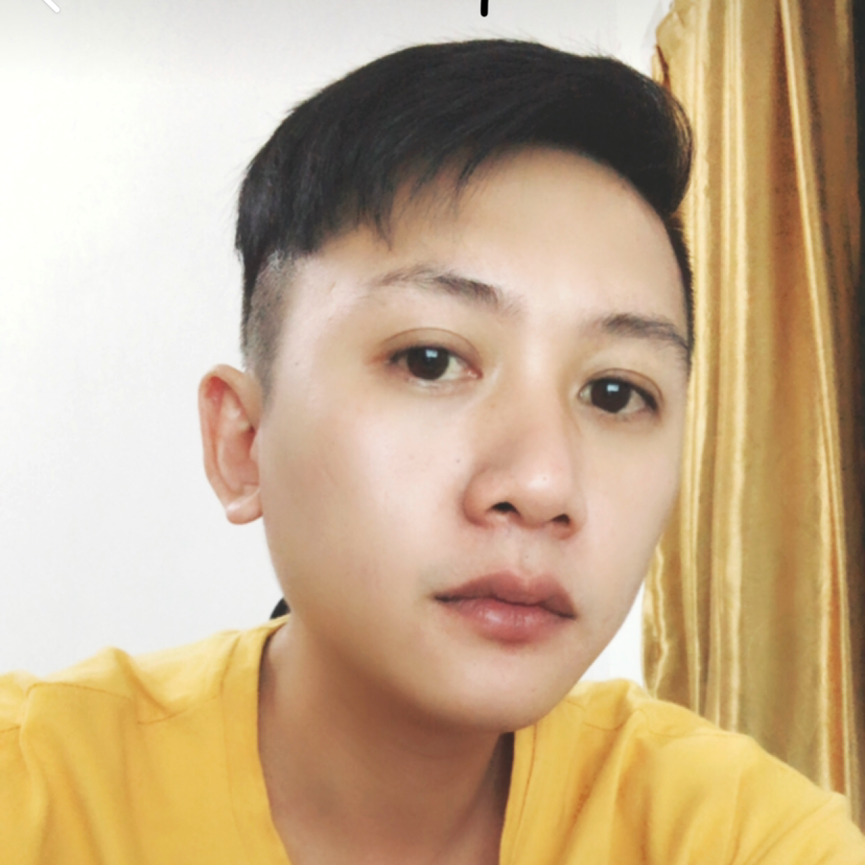 风萧深拥无私的照片