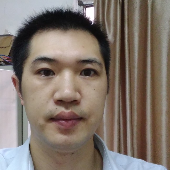 一个家，一个她的照片
