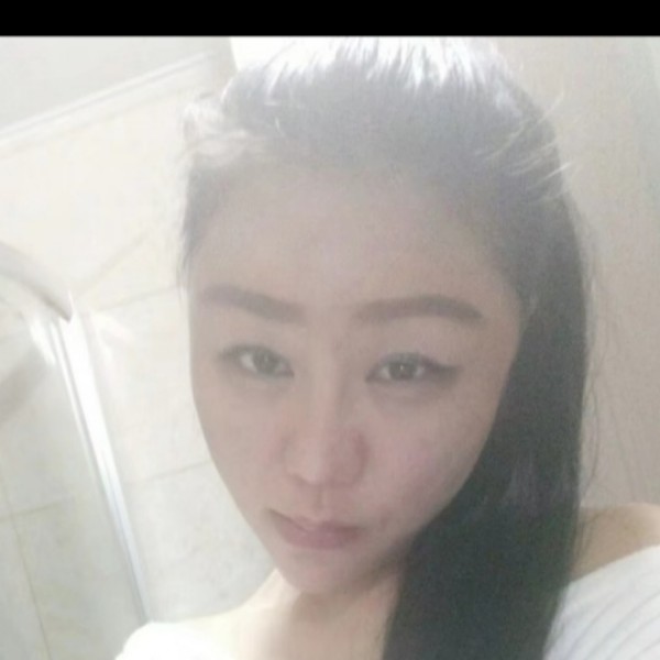 刘瑶瑶的照片