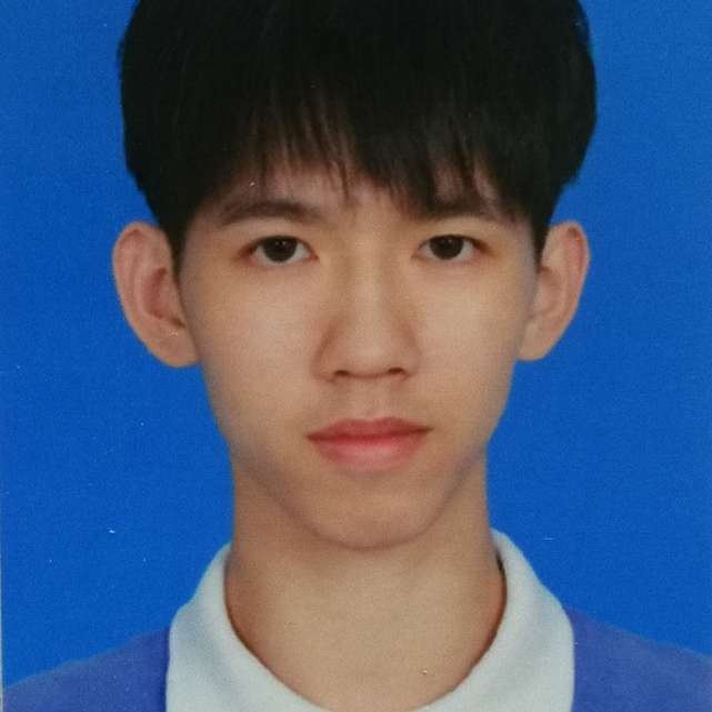 小睿冲冲冲的照片