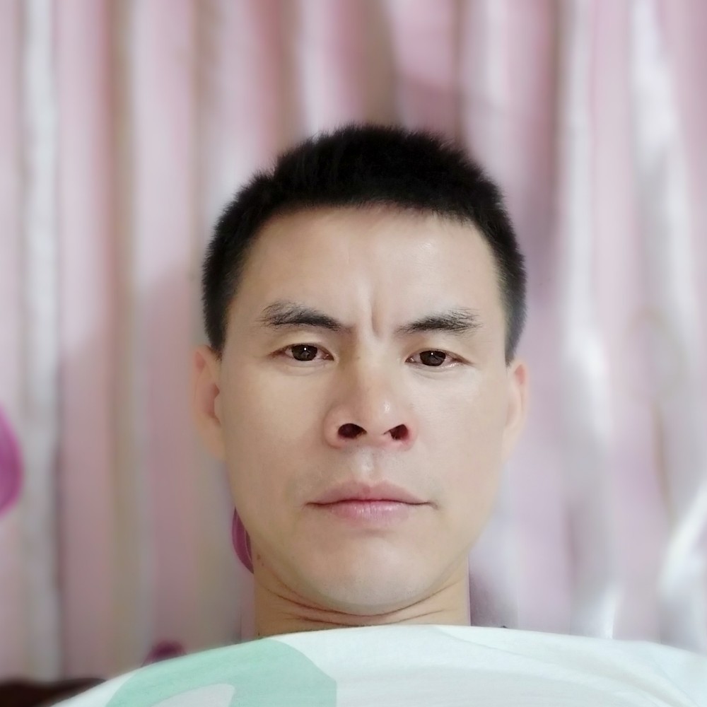 清脆漫步火车的照片