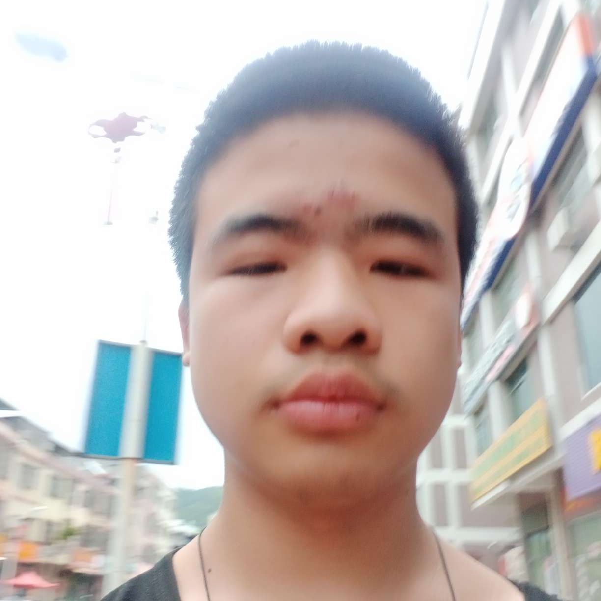 今日事百倍还的照片