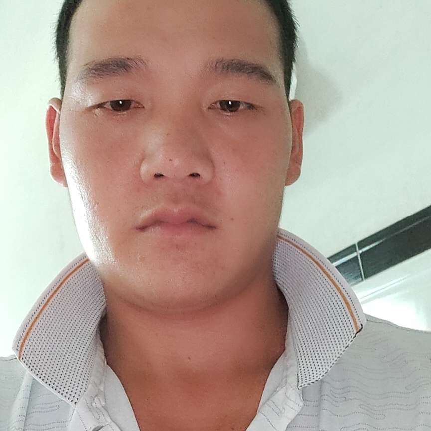 张三进的照片