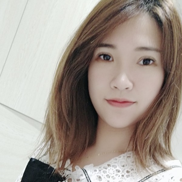 红玫瑰向无私的照片