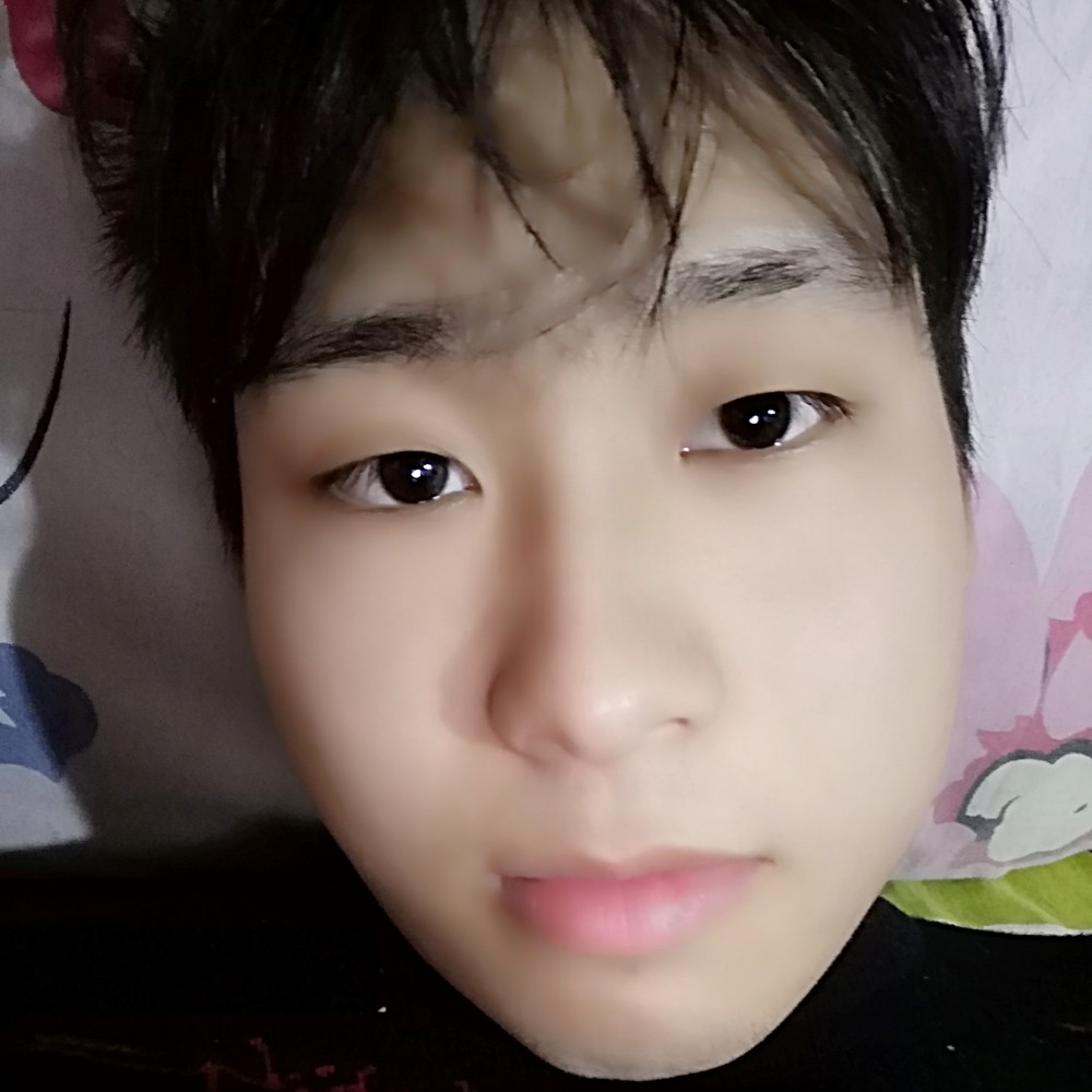 爱笑的泽大叔的照片