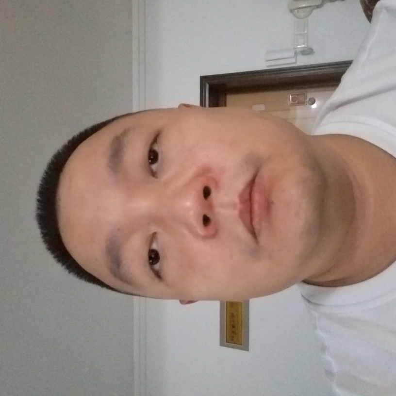 简单大神的照片