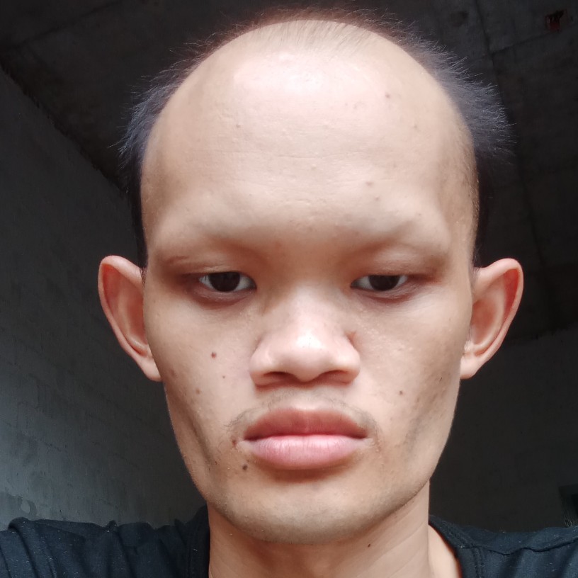 尹强红的照片