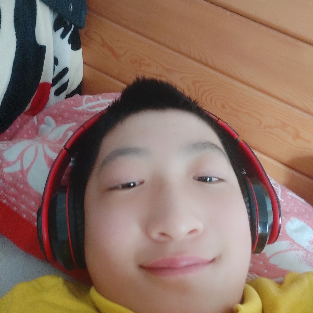 小哦管理规定林更的照片