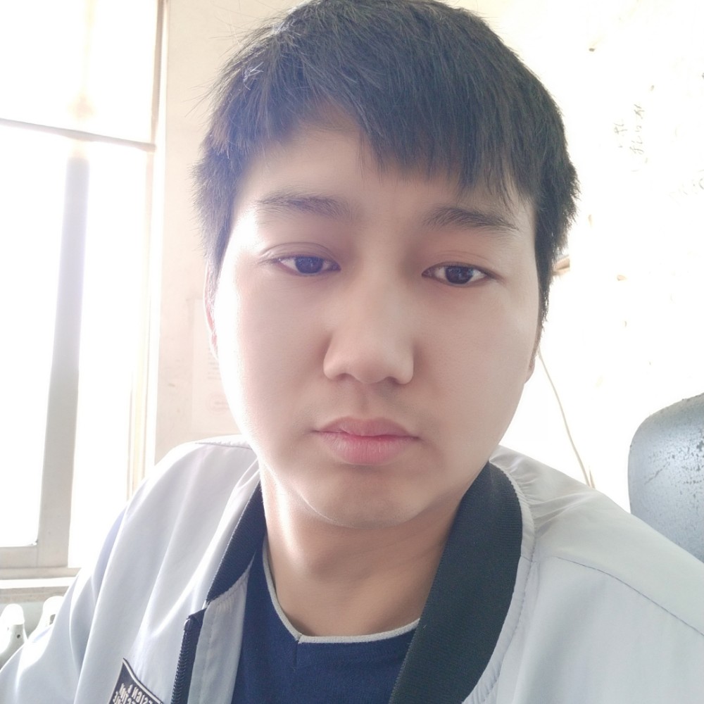 陈伦辉的照片