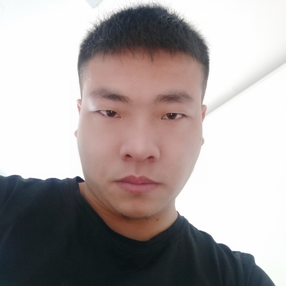 走夜路的浪子的照片