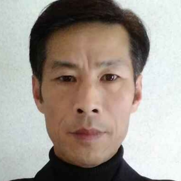 邝宏沅的照片