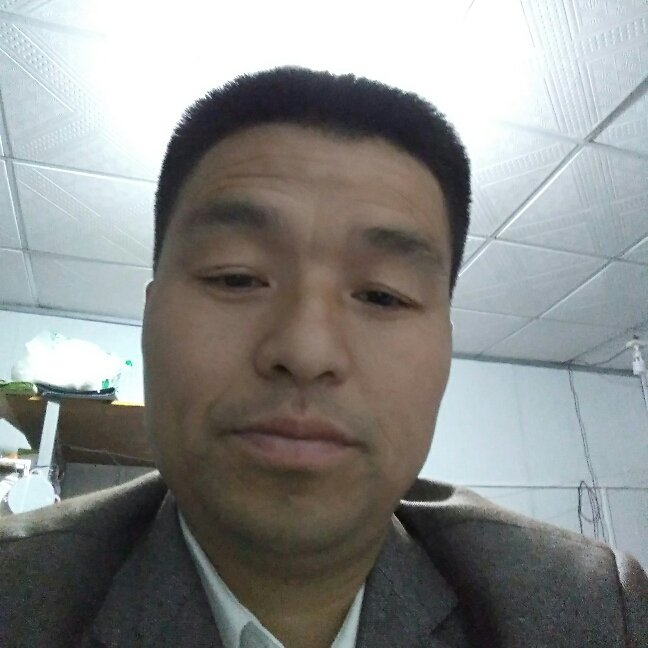 东方仁的照片