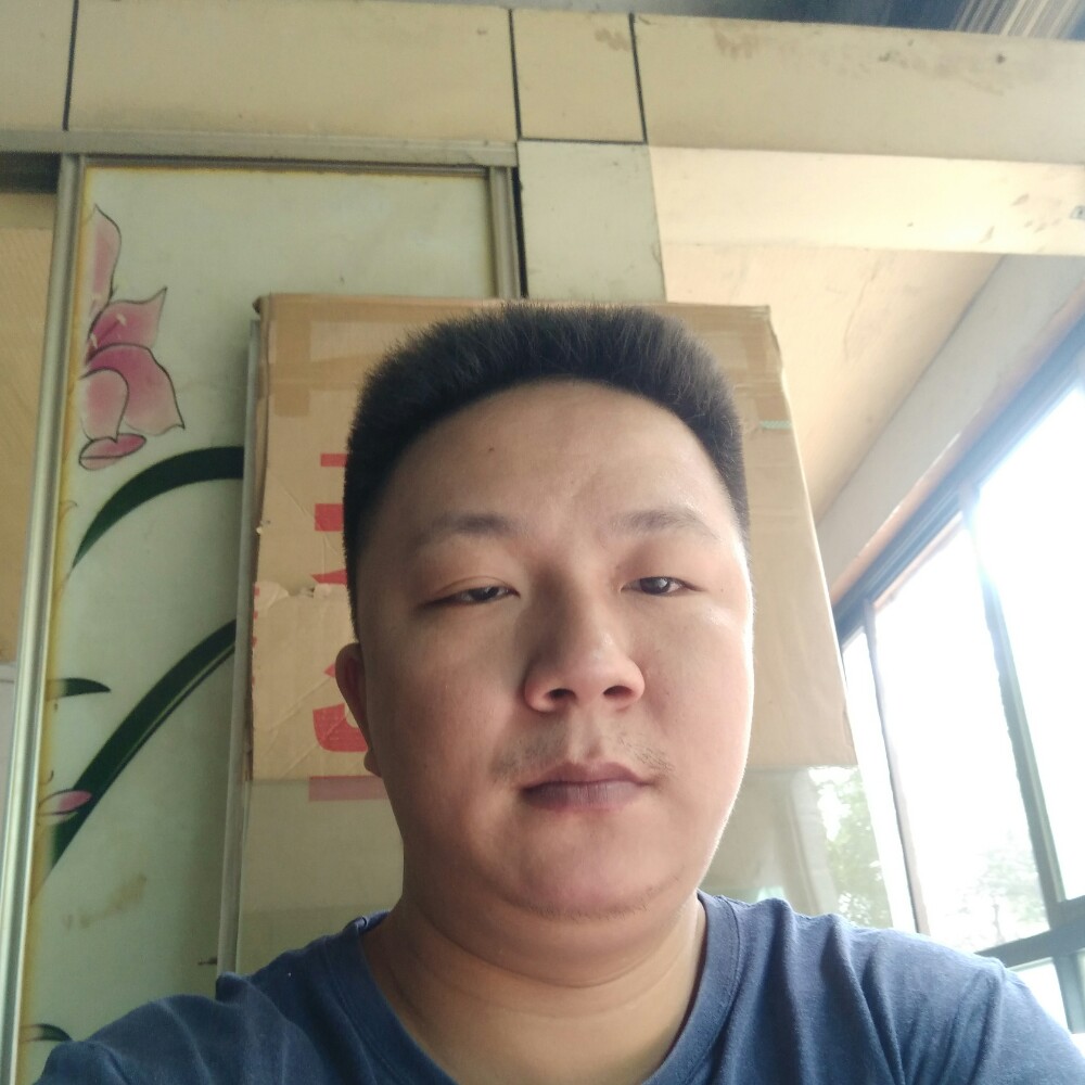 柚子单薄的照片