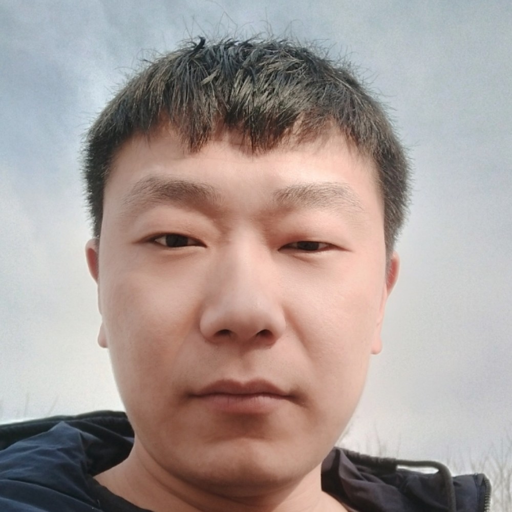 执着向水池的照片