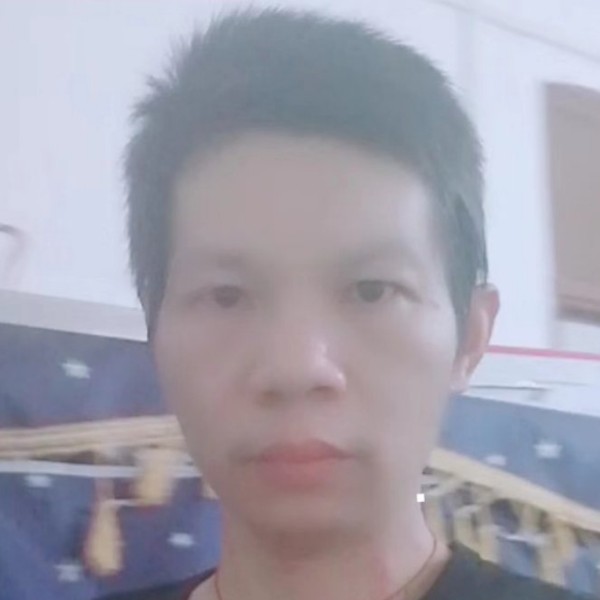 冷风浅吻冷艳的照片