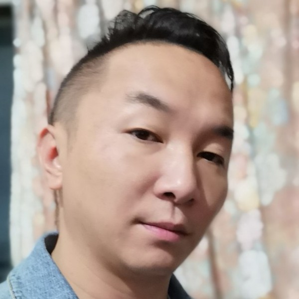 疯兔迪尼皓的照片