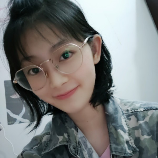 MISS 肖的照片