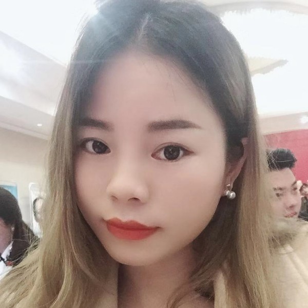 呓语微笑的照片