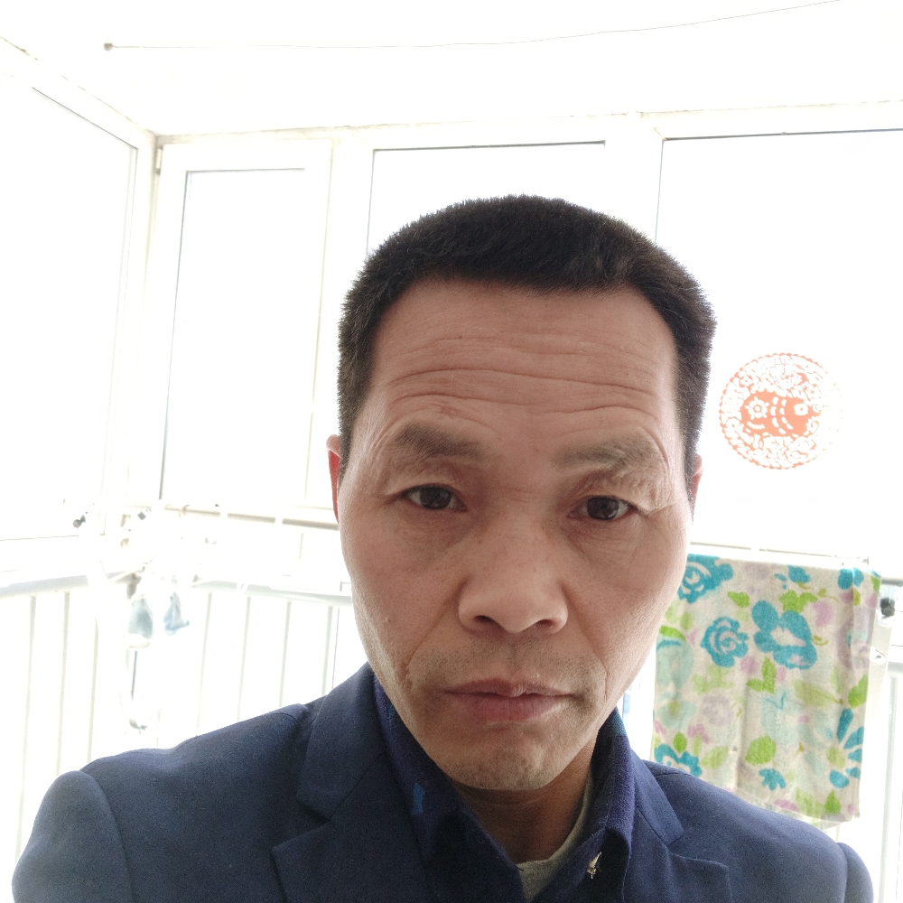 只欠陌生的照片