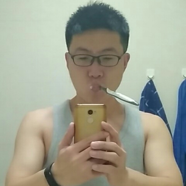我是男生，哈哈的照片