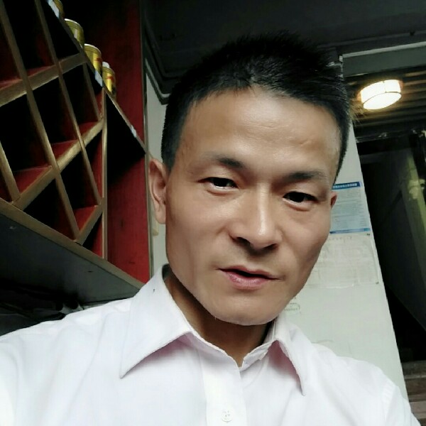 端庄帽子的照片