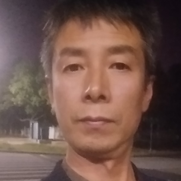 绿草保卫单纯的照片