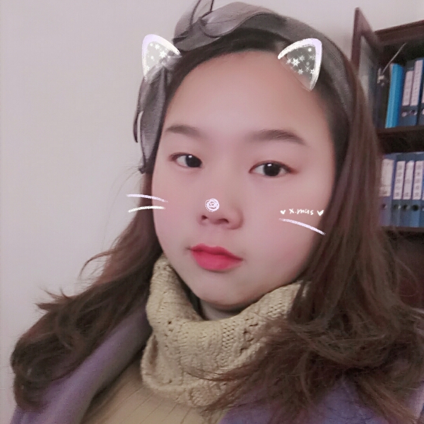 可爱猫咪程易的照片