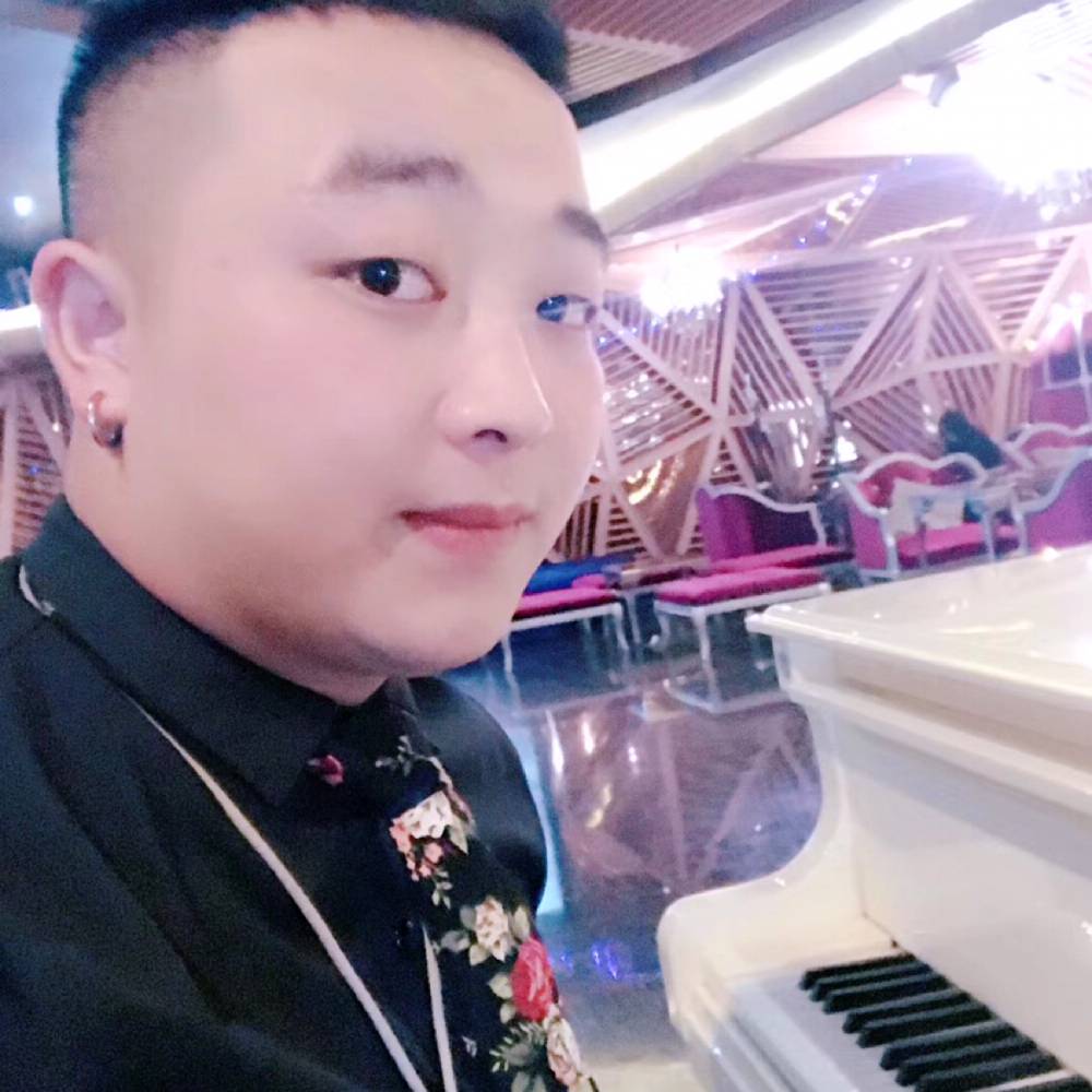 伊韩的照片