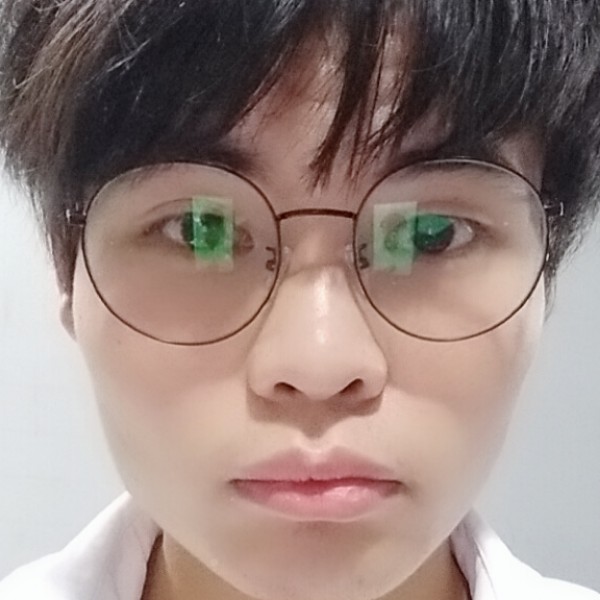 呙基的照片