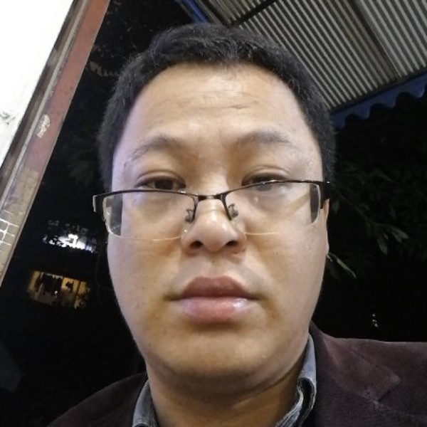 孤独深拥风萧的照片