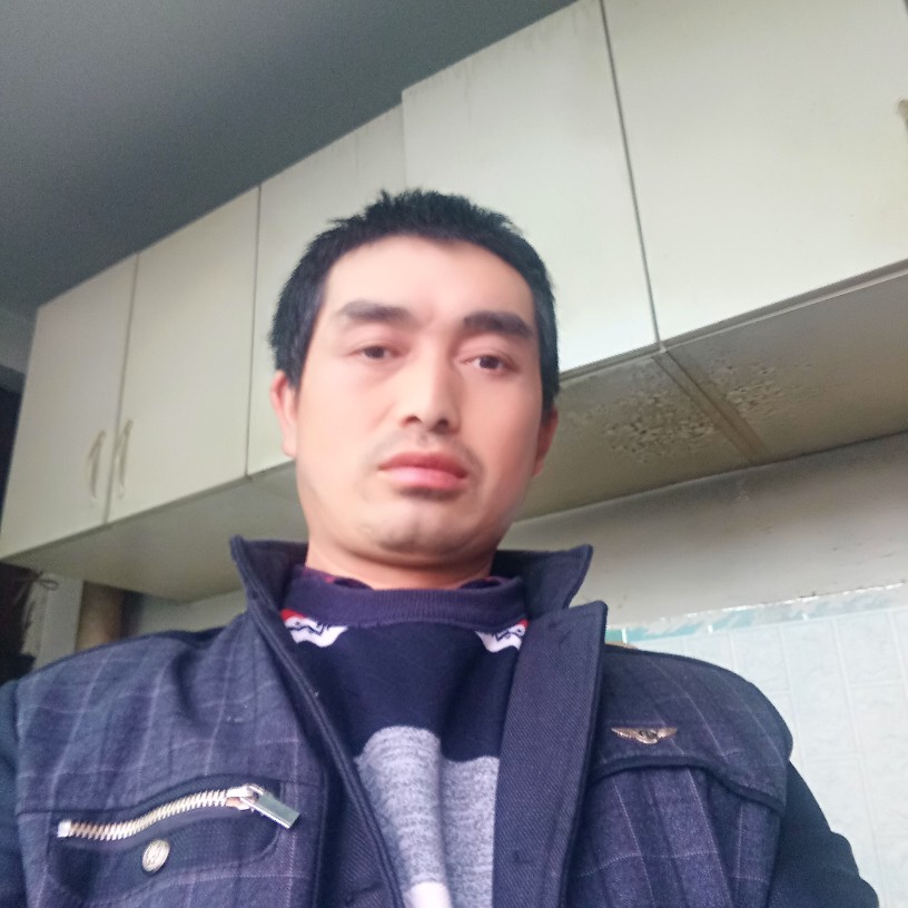 腼腆紫萱的照片