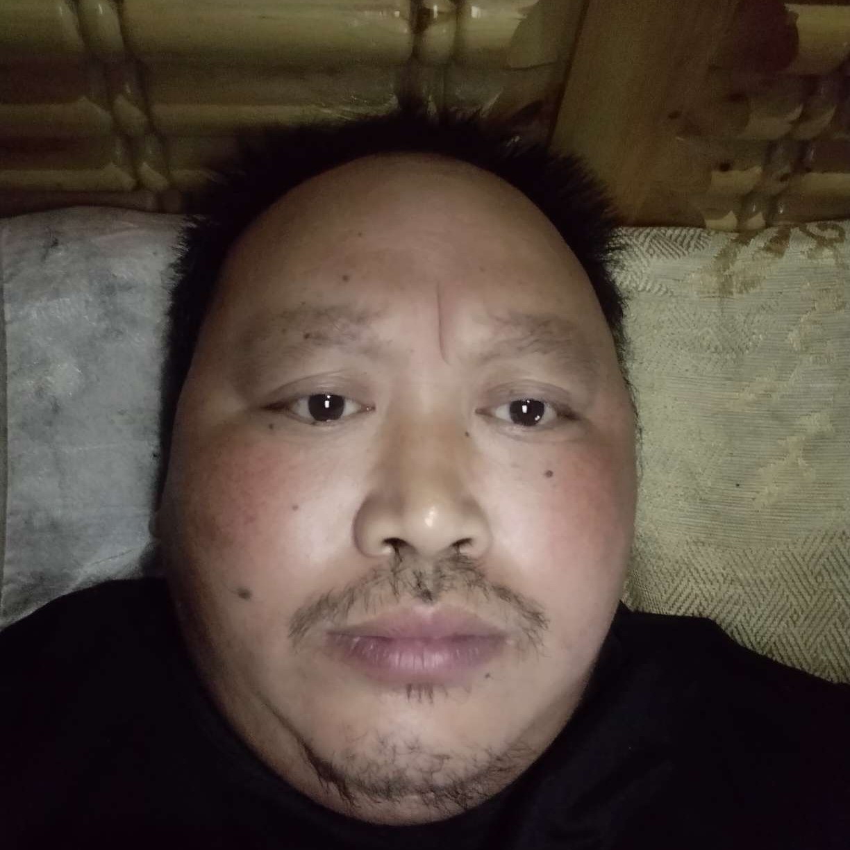 糊涂邂逅超短裙的照片