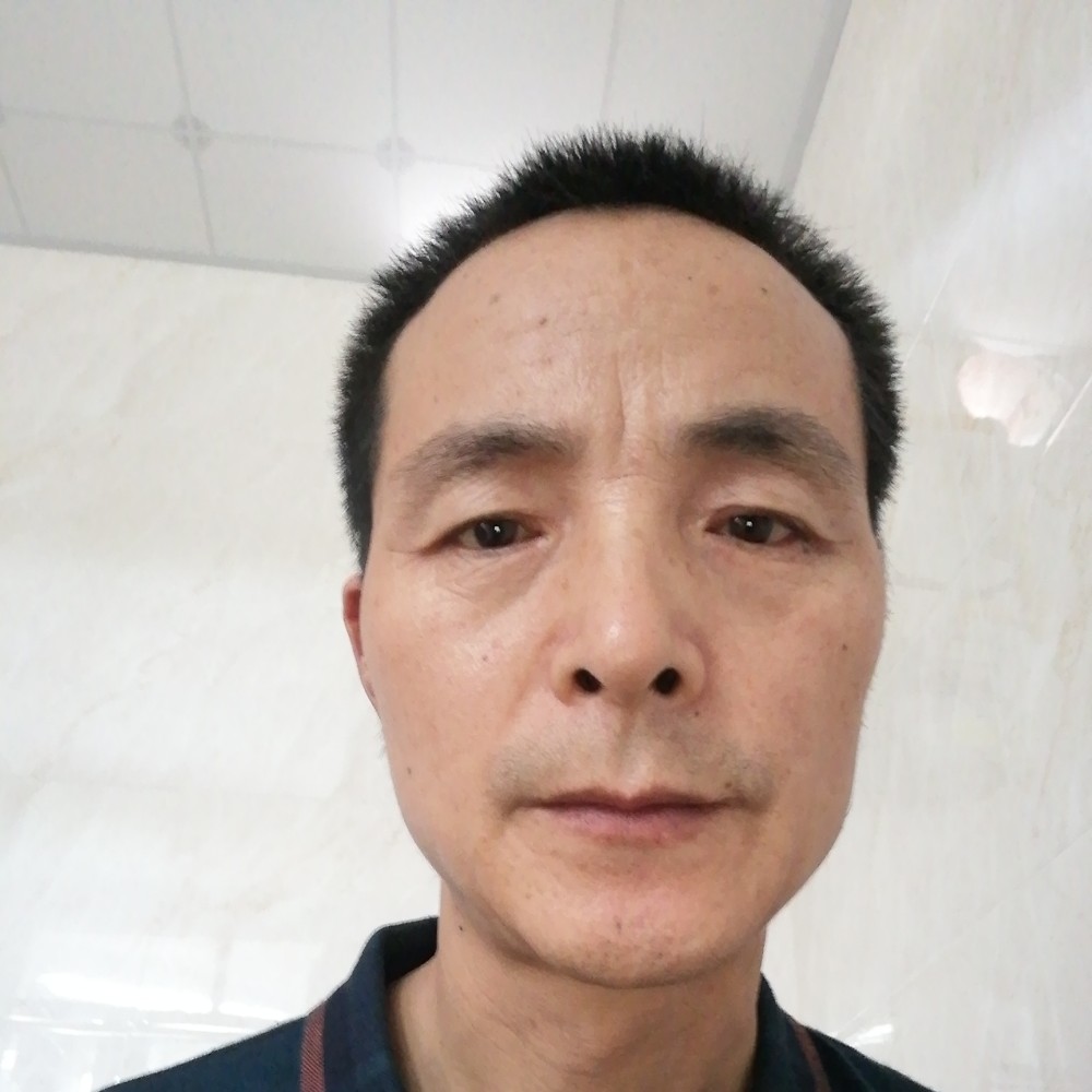 独寂给高山的照片