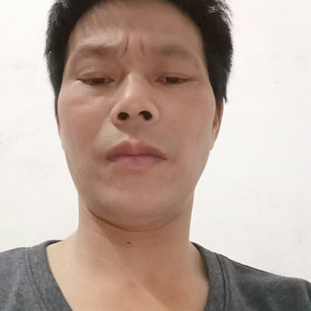 平淡迎凉面的照片