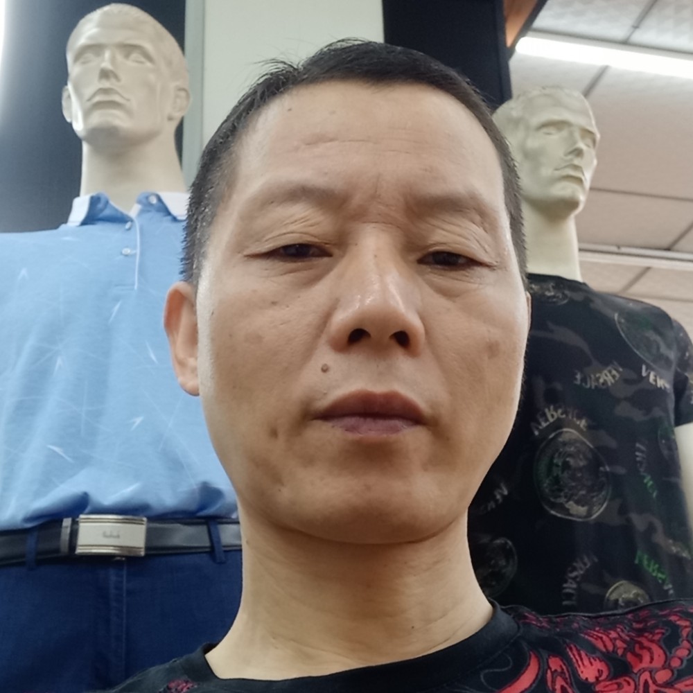 草莓愿亲爱的的照片